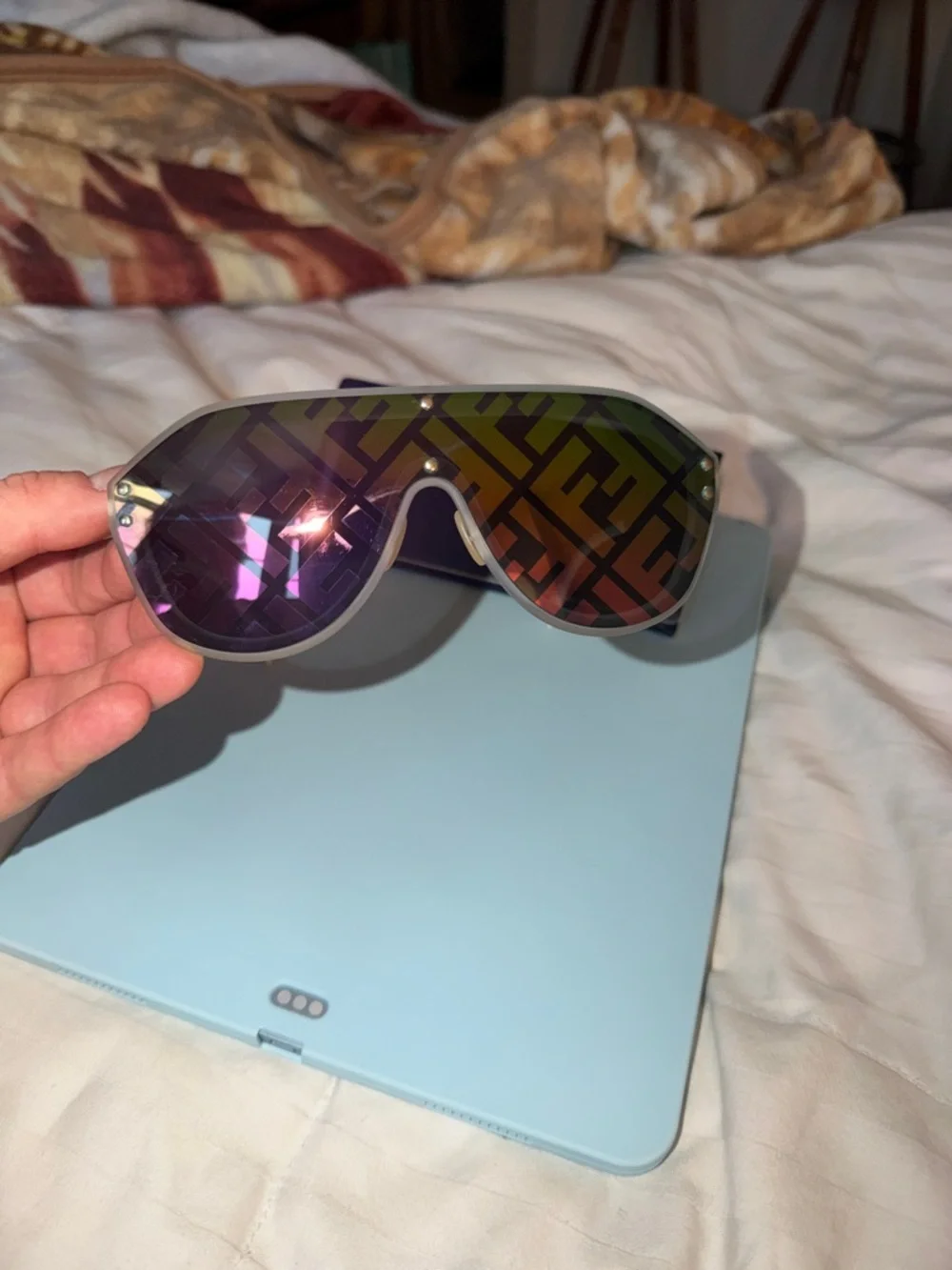 Fendi Shield Sunglasses with Multicolor Mirrored FF Lens - Picture 3 of 7